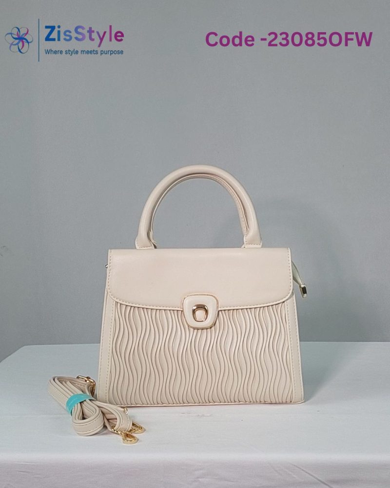 Brand : Christina & Olk