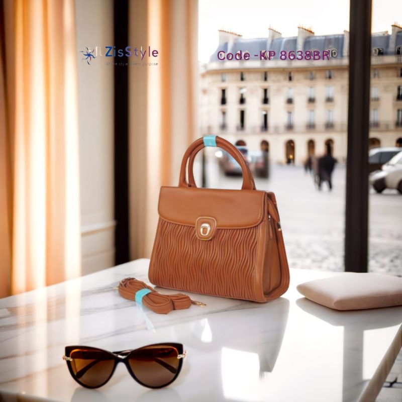Christina & Olk - Exclusive & trendy women's PU leather hand bag